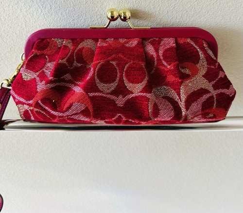 New coach metallic fuchsia - new,