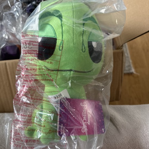 Disney store pascal tangled - disney,
