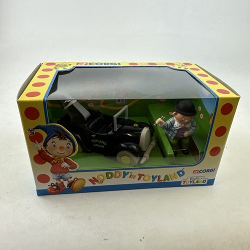 Corgi diecast metal sparks - diecast,