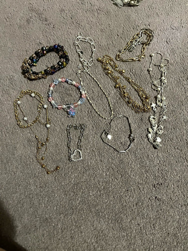 Costume jewellery mixed lot - mixed,