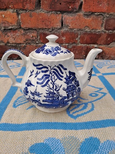 Vintage blue white willow - blue,