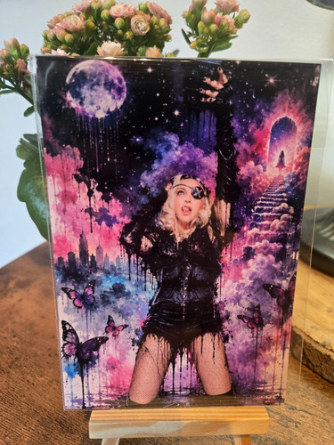 Madonna madame dreamscape - madame, x