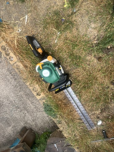 Hedge trimmer cutter - hedge,