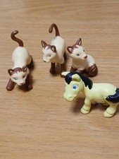 Animal Hospital Trio Of Cats