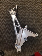 Honda CB 125 F 2020 # right hand side foot rests & hanger bracket 2015 - 2020 