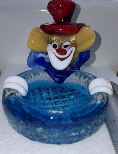 Vtg clown ashtray - clown, hand