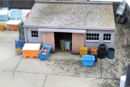 Concrete workshop garage - workshop,