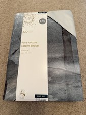 Lovely Marks & Spencer King