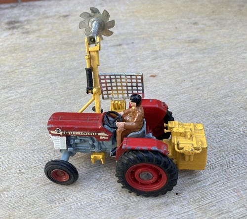 Corgi toys massey - #73,