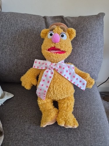 Disney muppets fozzie bear - muppets,