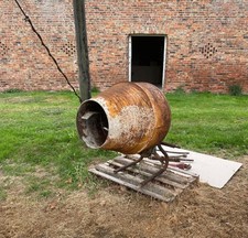 Large Tractor Mounted PTO Driven Cement Mixer. Collection from York