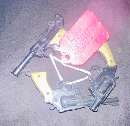 Vintage classic toy guns set - guns,