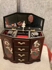 Vintage 1970s Musical