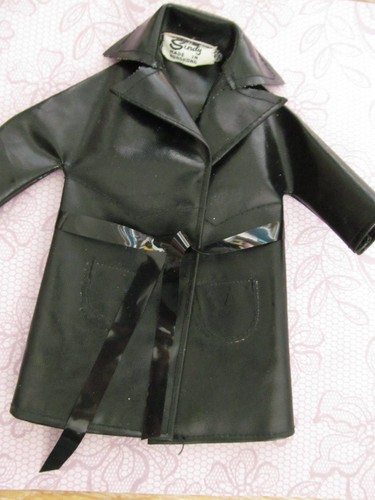 Sindy doll black vinyl - sindy,