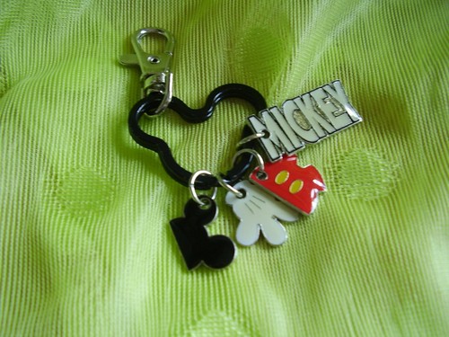Disney mickey mouse keyring - mouse,