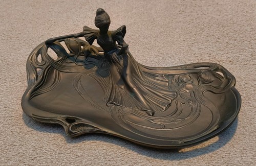 Antique vintage art - -,