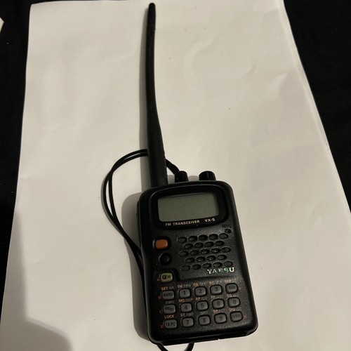 Yaesu fm transceiver - vx-5,