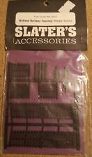 Slater's 1:76 Scale MR ramp Fencing  and gates new in bag OO Gauge brown