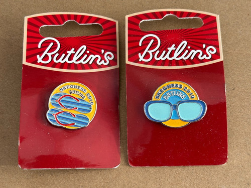 Butlins pin badges - pin, 2