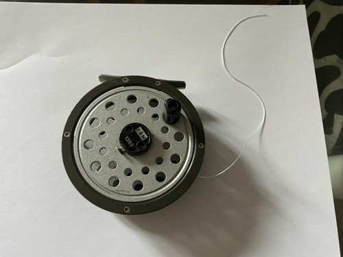 Dam 1393 fly - fishing, reel