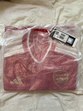 Arsenal 23/24 Home Authentic Shirt - Men’s Size Small
