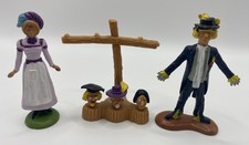 BRITAINS FARM COLLECTION, WORZEL GUMMIDGE & AUNT SALLY , 3 HEAD & POST SET -1980