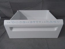 Intergrated AEG UPPER/Middle Freezer Drawer Model SANTO C7 18 40 i