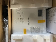 Epson EB-E01 Home Cinema Projector 3,300 Lumens HDMI 1957 brand new in box