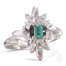 EMERALD POSY Vintage 18K White