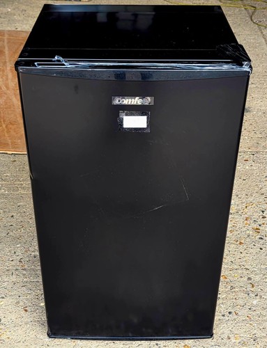 Comfee rcu60bl2 60l - comfee',
