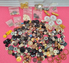 JOB LOT VINTAGE & MODERN MIXED BUTTONS SEWING CRAFT COLLECTION BULK ?