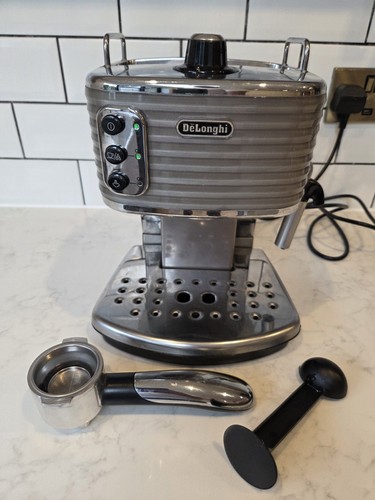 Delonghi coffee machine - , /