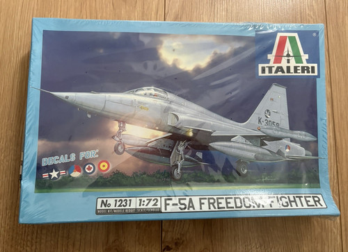 Italeri model kit 1231 - italeri, f-5a