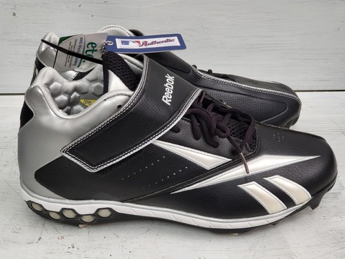 Nwt reebok men baseball - nwt, men's