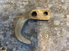 Morris Minor 1000 4 Door Saloon Right Front Door Handle Catch Hook