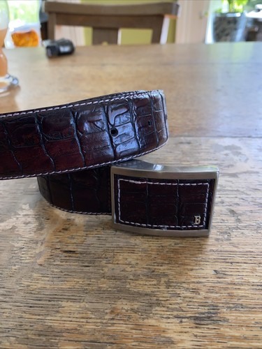 Brown crocodile pattern - brown,