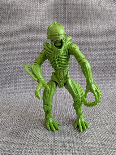 Alien xenomorph approx - alien,