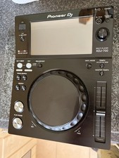 Pioneer XDJ 700 USB Digital DJ Deck