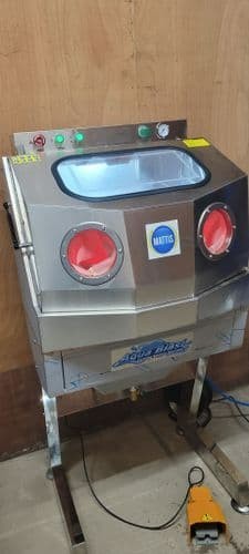 Wet blasting cabinet aqua - cabinet,