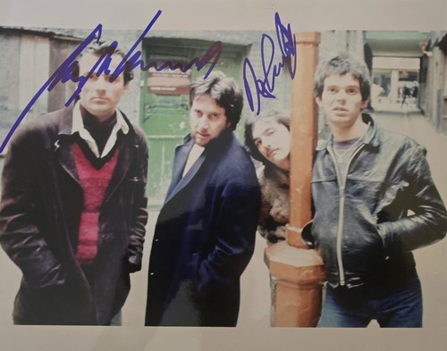 The stranglers signed 20x25 - stranglers, cm