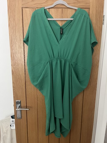 Hardly worn unbranded green - hardly,