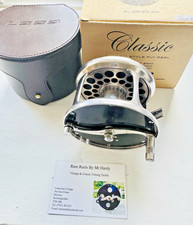 RHW Loop Classic 10/13 Spey Salmon Fly Reel with Case & Box.