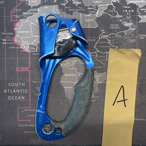 Petzl right hand ascender - right,