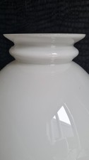 White Opal Vesta Student Oil
