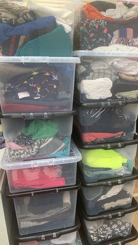 Mixed clothing grab a - grab,