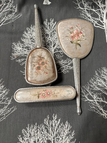 Vintage vanity set good - vanity, set-