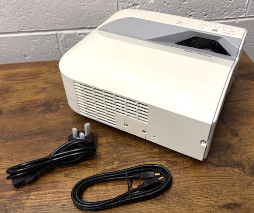 Casio ut310wn hdmi - xj-ut310wn, laser