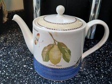 WEDGWOOD SARAHS GARDEN  TEAPOT  - BLUE