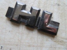 BRITISH LEYLAND HL  BADGE 2 1/4 INCH