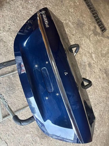 Mercedes benz w213 - mercedes-benz, lid